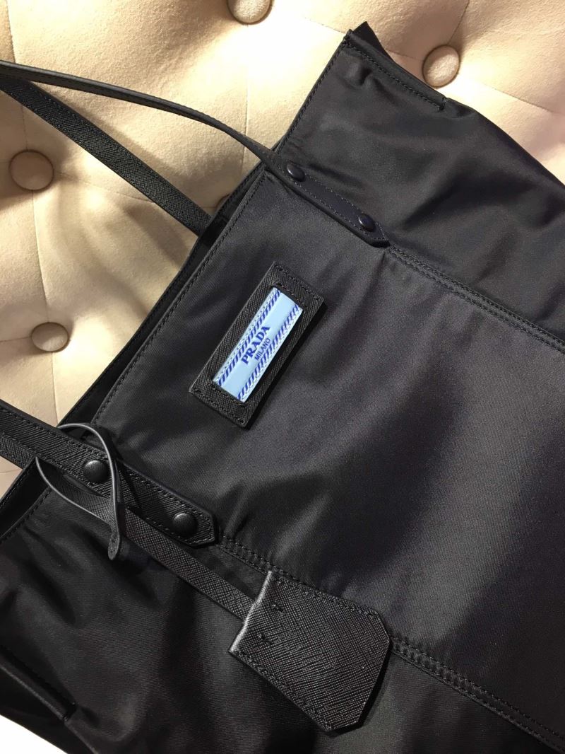 Pra*a tote bags